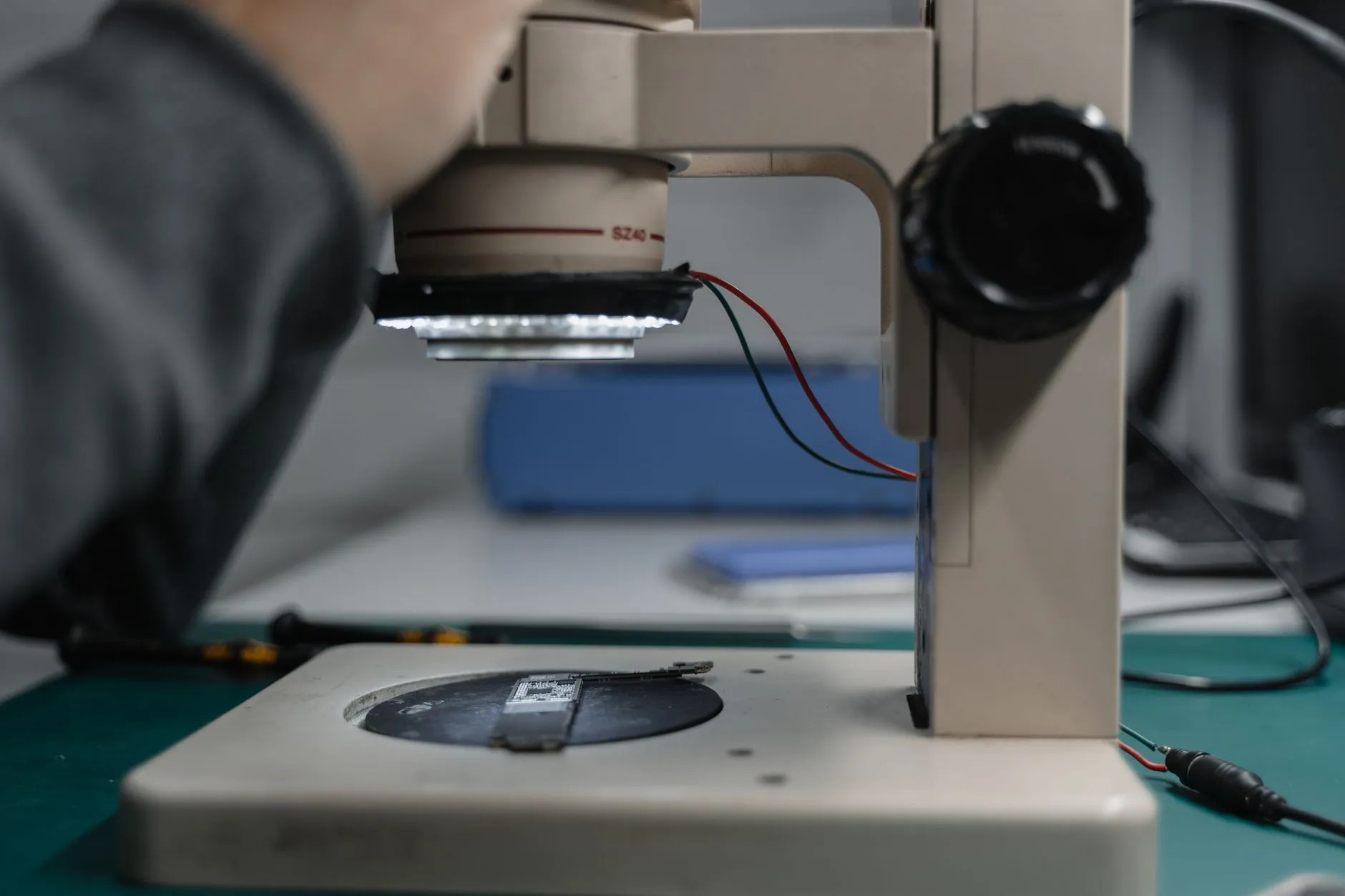 锦州工业企业除尘设备选型要点：滤筒与布袋除尘器的适用工况对比